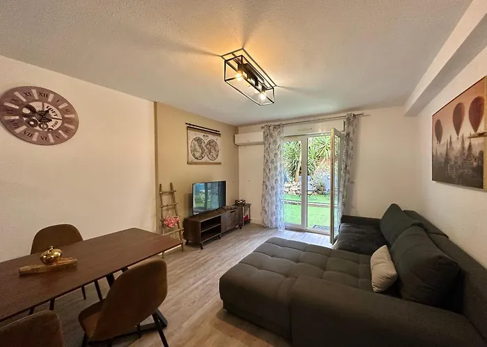 T3 Cala Di Mare Rousse *